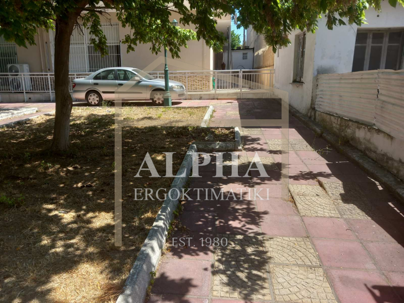property-img